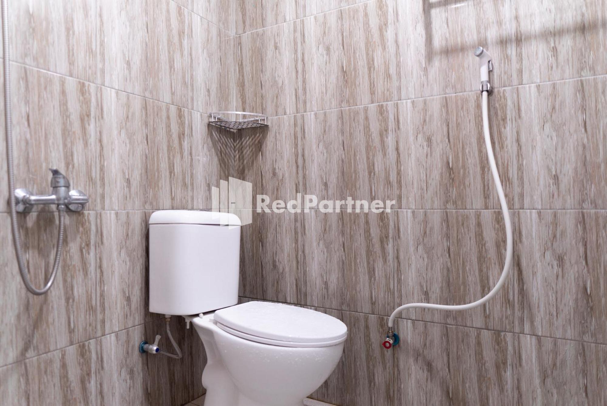 Wisma Narada 2 Lampung Mitra Reddoorz Bandar Lampung Room photo